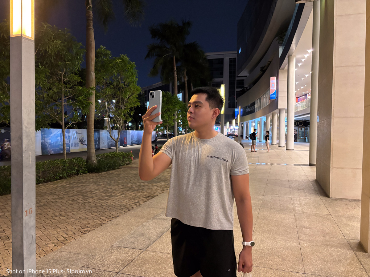Đánh giá camera iPhone 15 Plus