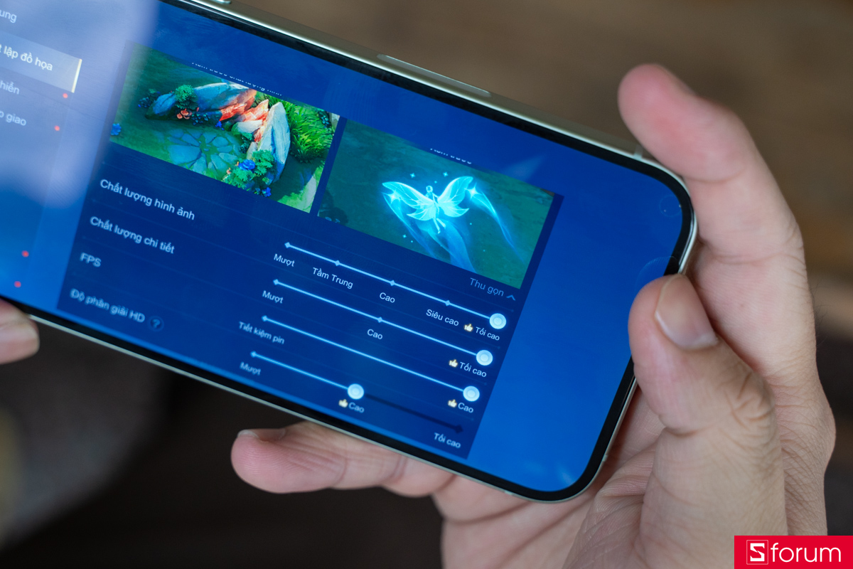 Thiết lập cấu hình đồ họa ở mức cao tối đa khi chơi game Liên Quân trên iPhone 15 Plus