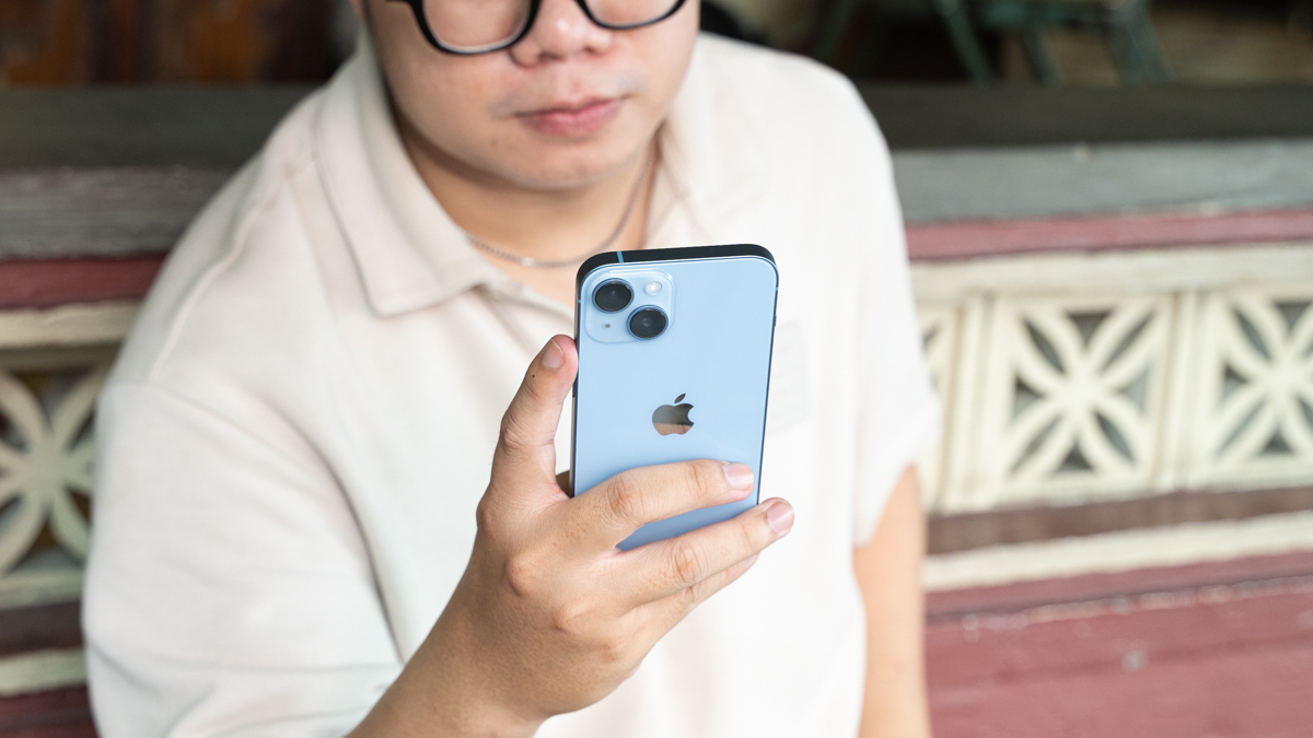 Đánh giá pin iPhone 14: Một ngày di chuyển và sử dụng liên tục sẽ như thế nào?