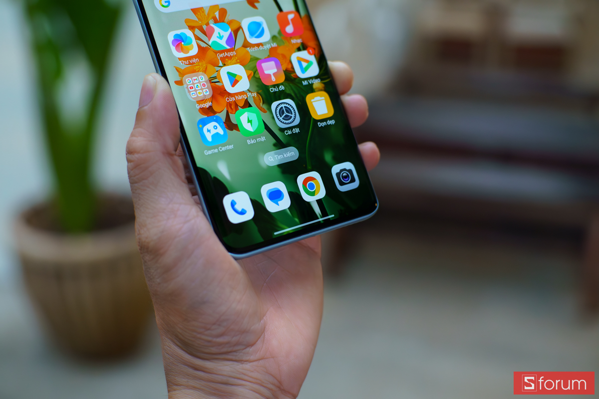 Phần viền dưới được tối ưu cực mỏng của Xiaomi Redmi Note 15 5G