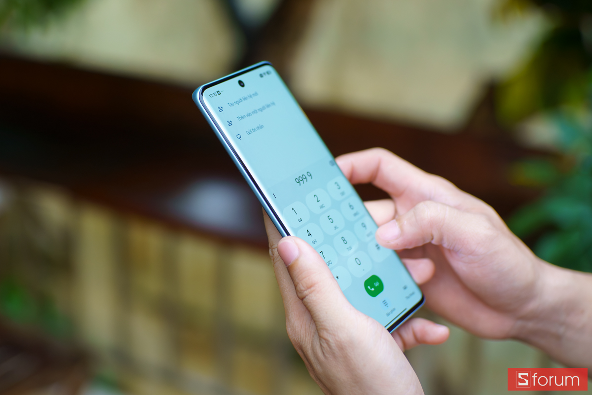 Màn hình cong tràn viền cuốn hút của Xiaomi Redmi Note 15 5G