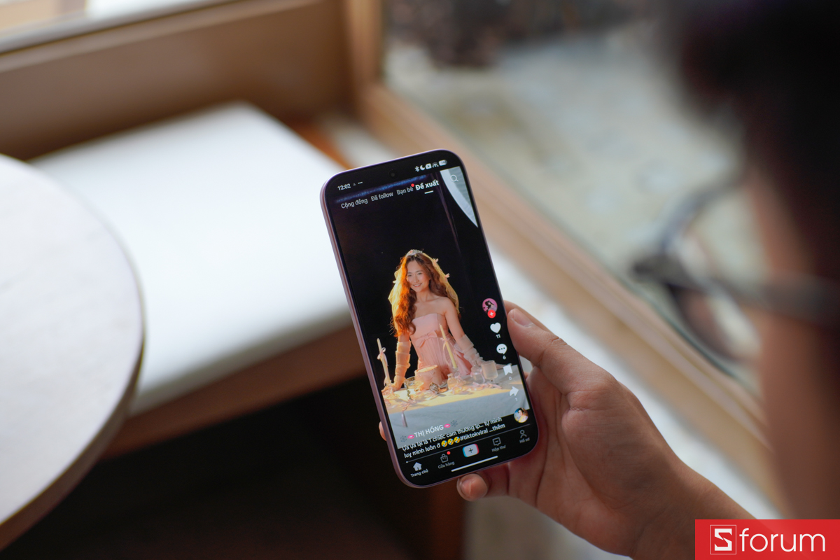 Đánh giá màn hình Xiaomi 17T