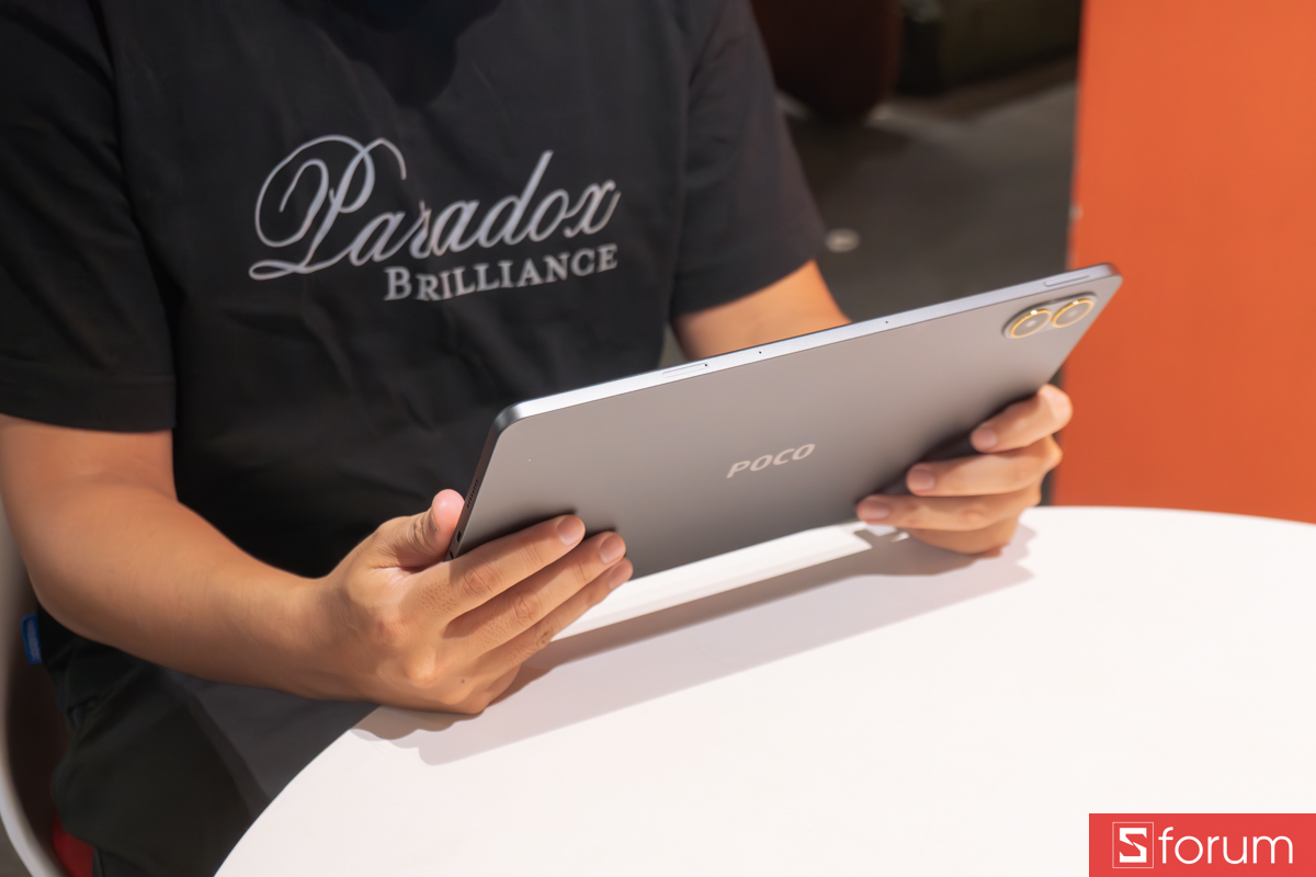 Trải nghiệm cầm nắm thực tế máy tính bảng Xiaomi POCO Pad M1 trên tay