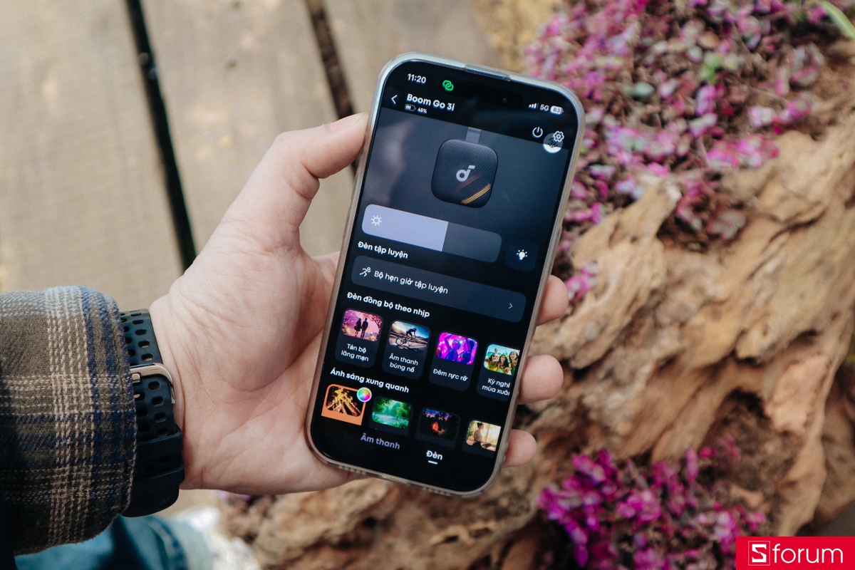 Điều chỉnh hiệu ứng đèn LED RGB qua ứng dụng Soundcore