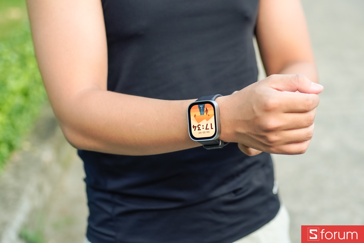 Trên tay Amazfit Bip Max phiên bản viền nhôm đen