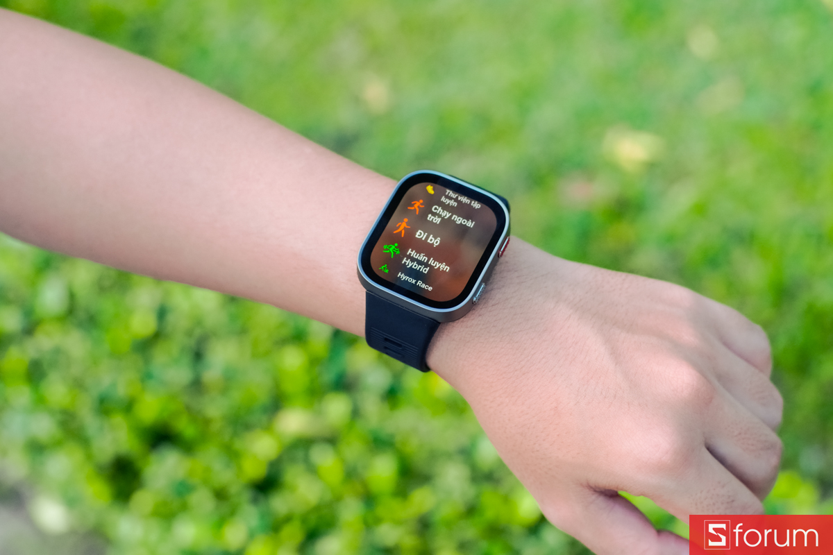 Trên tay Amazfit Bip Max với hơn 150 chế độ thể thao