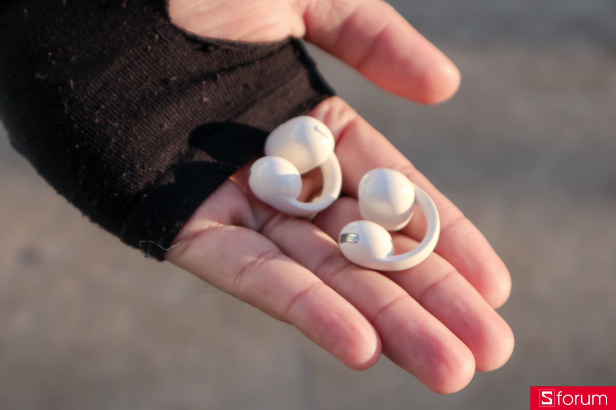 Thiết kế kẹp tai của Anker Soundcore C50i giúp đôi tai thông thoáng