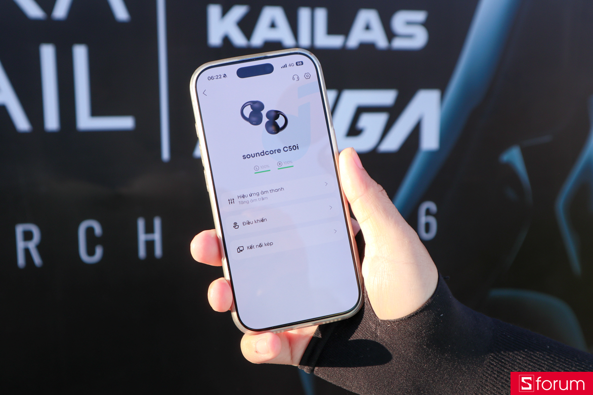 Ứng dụng Soundcore hiển thị pin của Anker Soundcore C50i