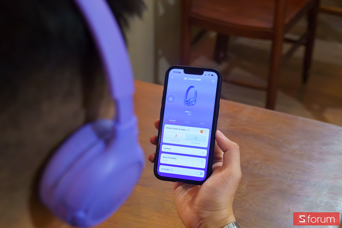Giao diện tùy chỉnh chế độ âm thanh tai nghe JBL Tune 530BT trên smartphone