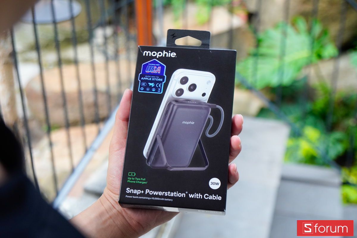 Hộp đựng pin sạc dự phòng Mophie Essentials Snap+ in hình sản phẩm và thông số 30W