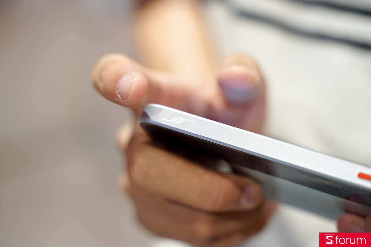 Ký hiệu nhận diện nút trigger Nubia Neo Q5 5G