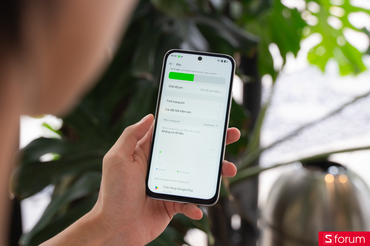 Trên tay OPPO A6t Pro sở hữu viên pin 7,000mAh