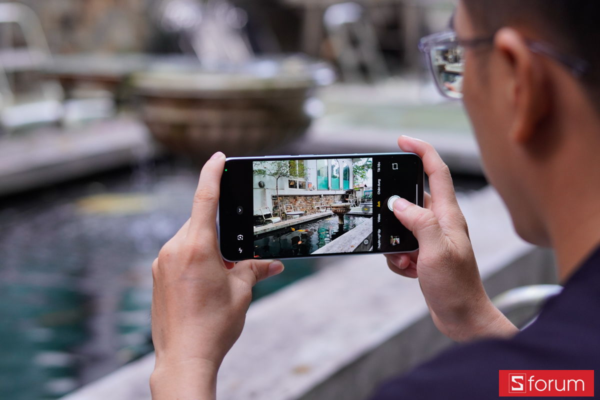 Giao diện camera trên Xiaomi Redmi Note 17 5G khi chụp ảnh