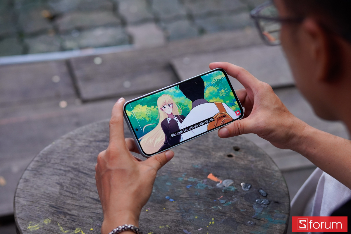 Trải nghiệm xem nội dung ngang trên màn hình Xiaomi Redmi Note 17 5G