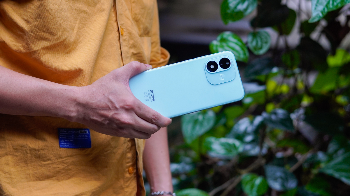 Trên tay Xiaomi Redmi Note 17 5G: Không chỉ thêm 5G mà dùng thực tế cũng hợp lý hơn!