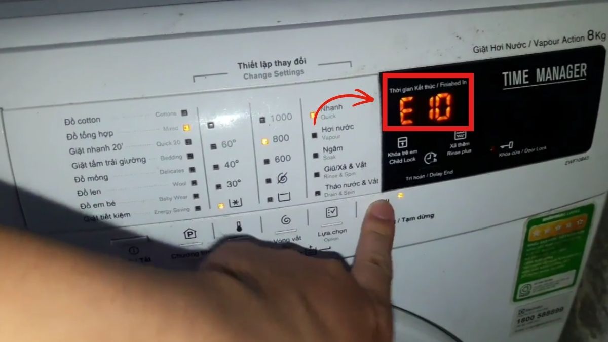 Lỗi E10 máy giặt Electrolux cần được xử lý sớm