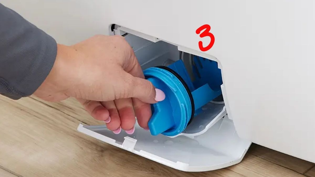 Lỗi E2 máy giặt Aqua cần thay bơm mới