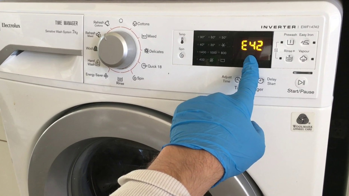mã lỗi máy giặt electrolux nháy đèn khiến không sử dụng được