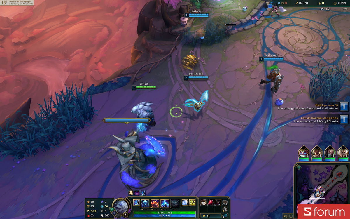 Vừa làm việc vừa chơi game trên MacBook Neo