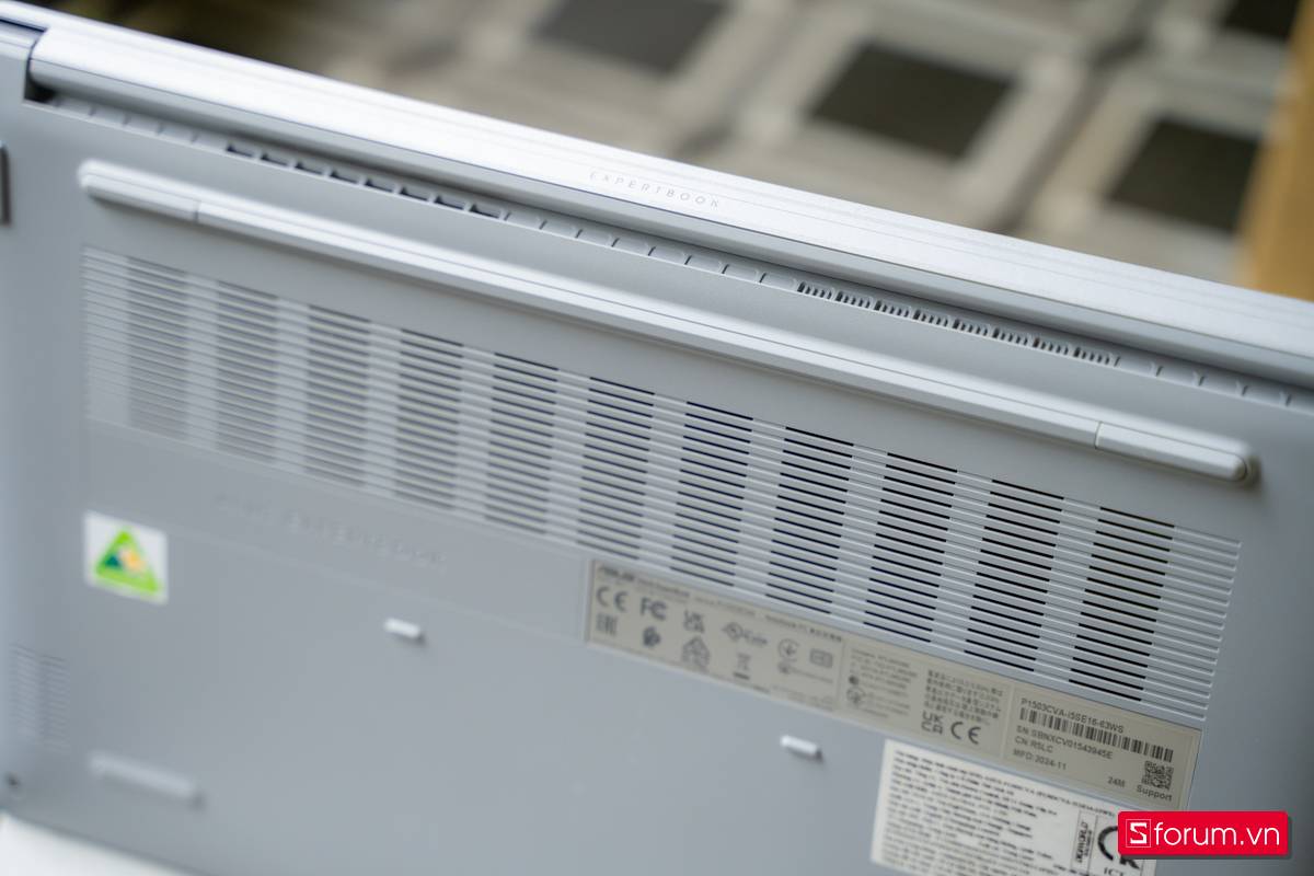 Đánh giá ASUS ExpertBook P1