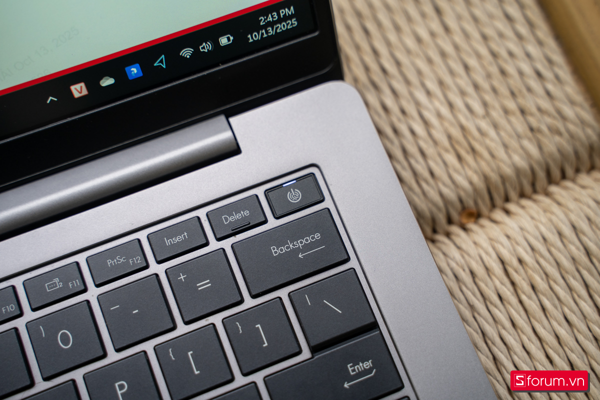 Đánh giá ASUS ExpertBook P3