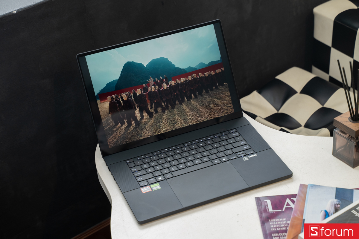 Nghe nhạc cùng ASUS ProArt P16
