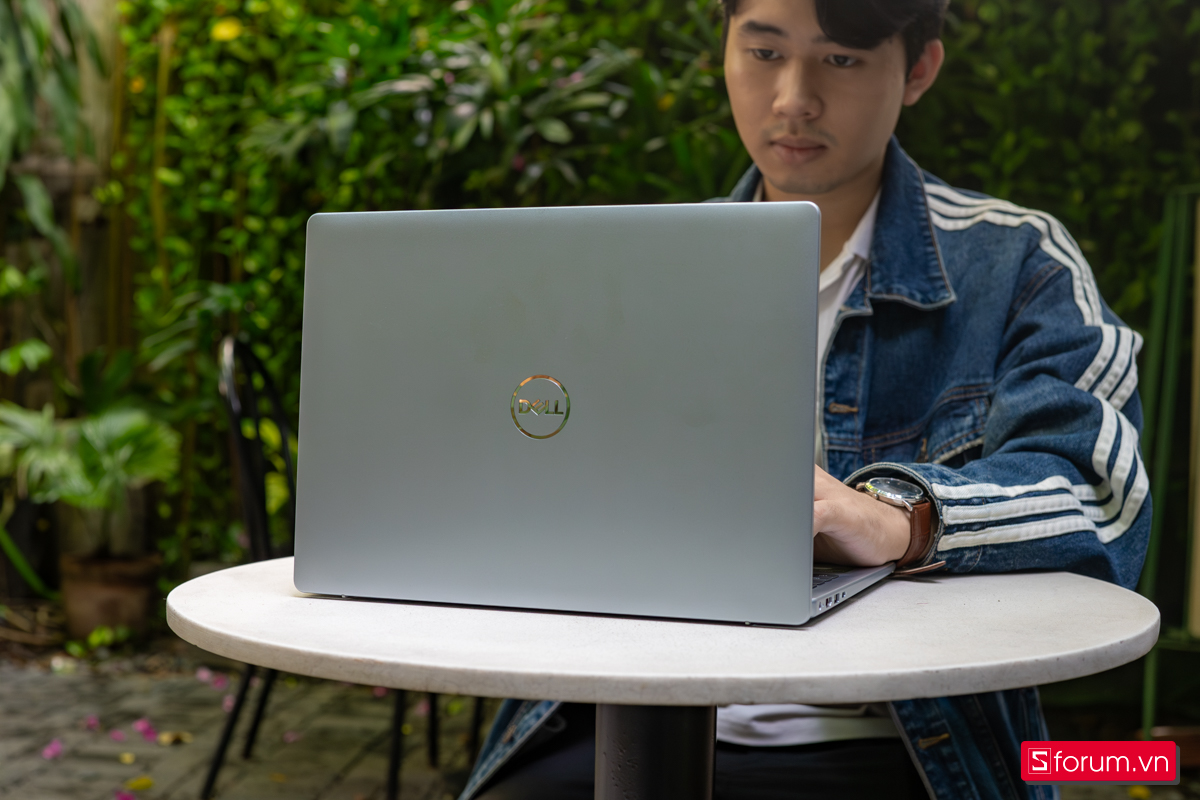 Mặt lưng Dell Inspiron 14 5440