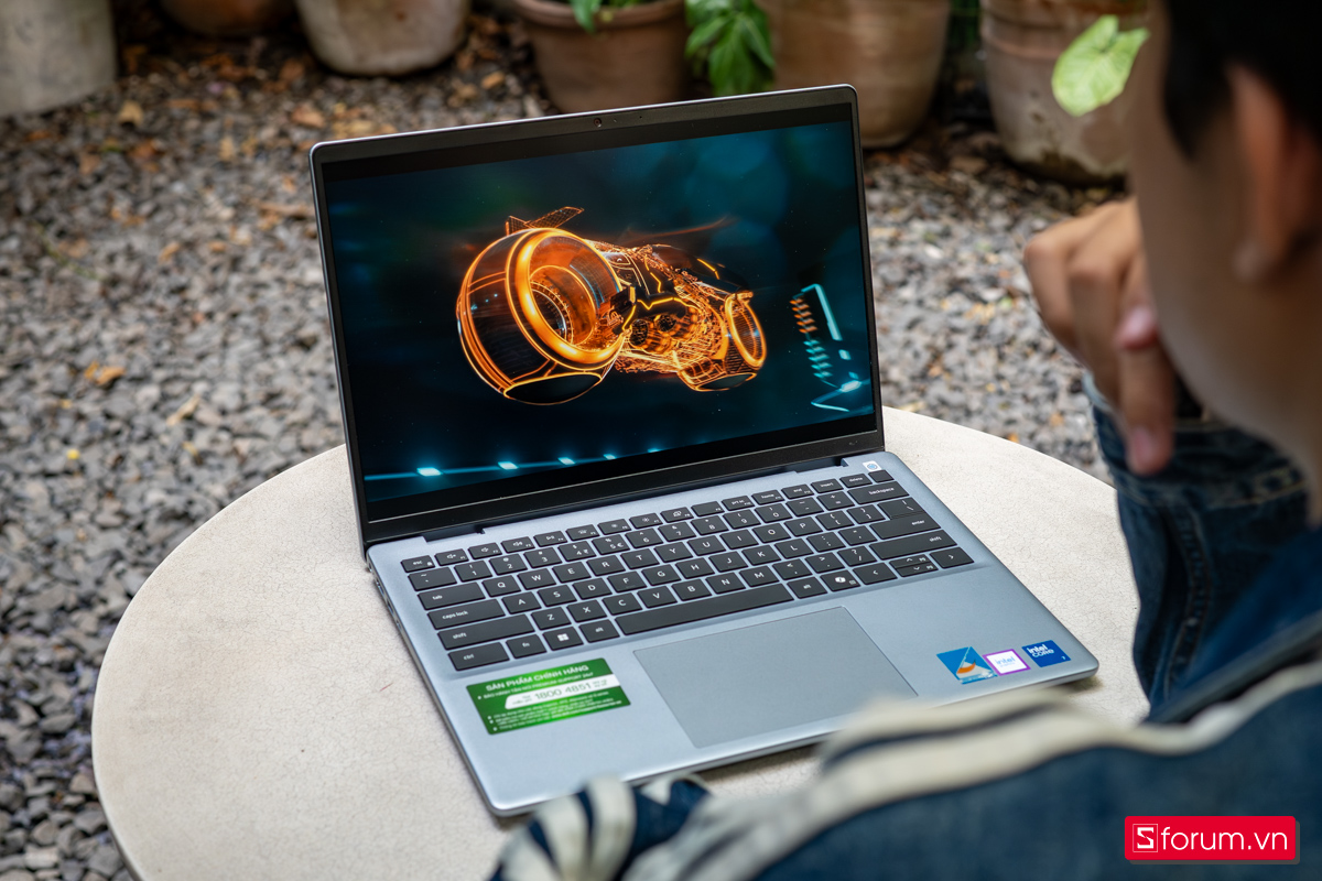 Màn hình Dell Inspiron 14 5440