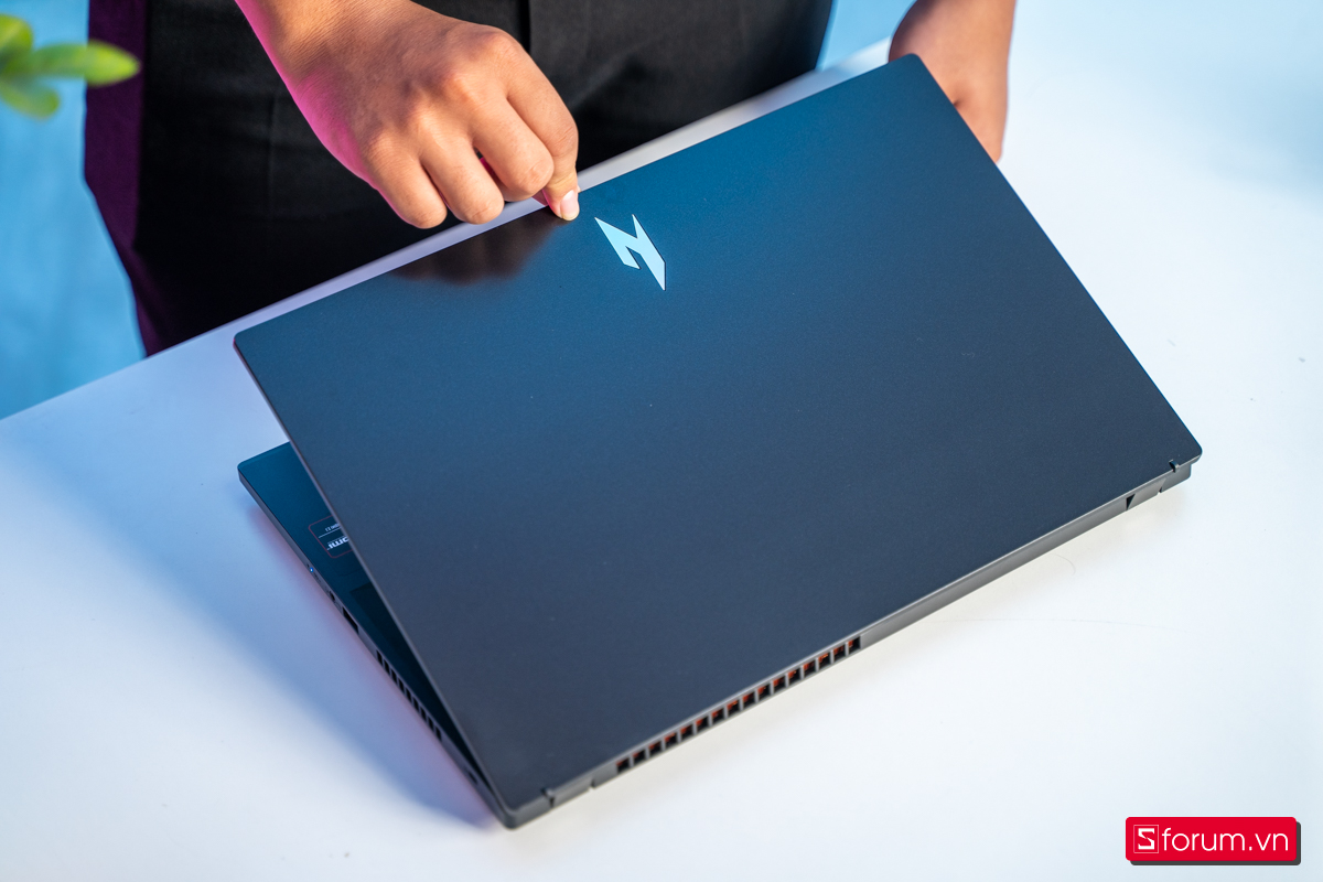 Đánh giá hiệu năng Acer Nitro V 15 ProPanel
