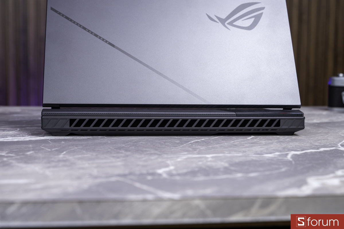Ngoại hình ASUS ROG Strix G16 G614PM
