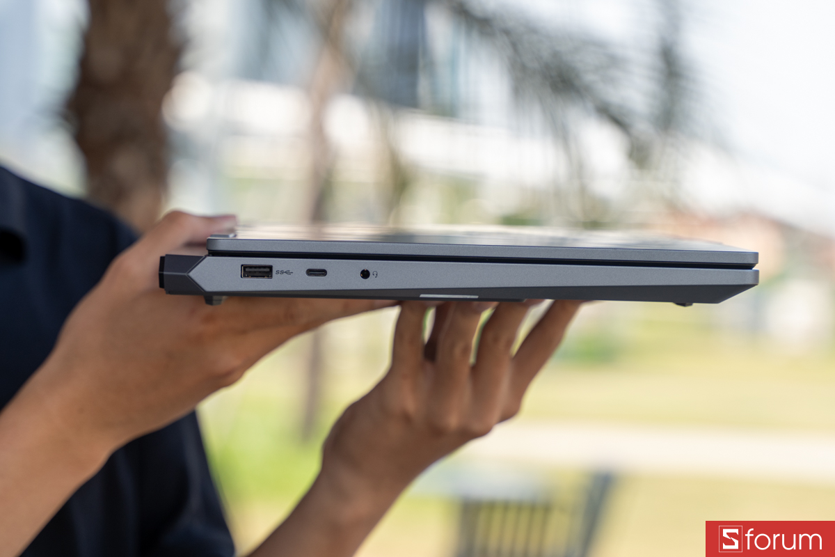 Trọng lượng và kích thước của Lenovo LOQ 15IRX11