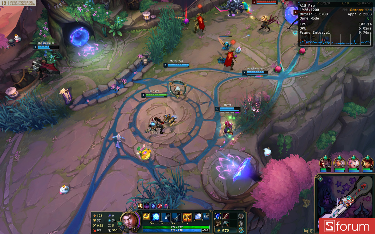 Liên minh huyền thoại trên MacBook Neo