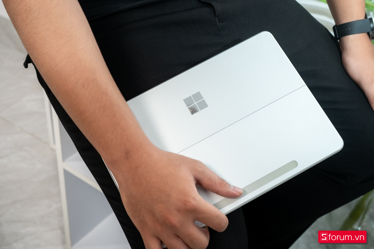 Đánh giá Microsoft Surface Pro 12