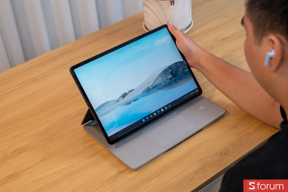 Màn hình Microsoft Surface Studio 1