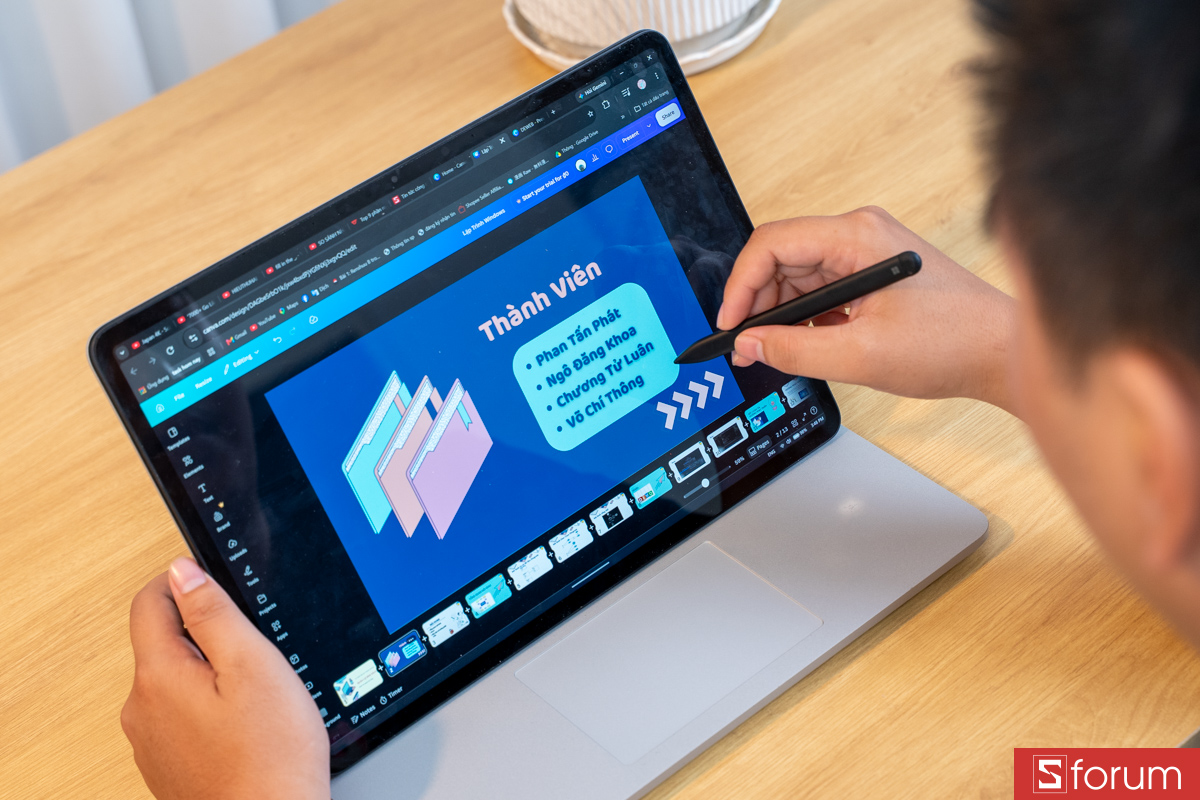 Bút cảm ứng đi kèm Microsoft Surface Studio 1