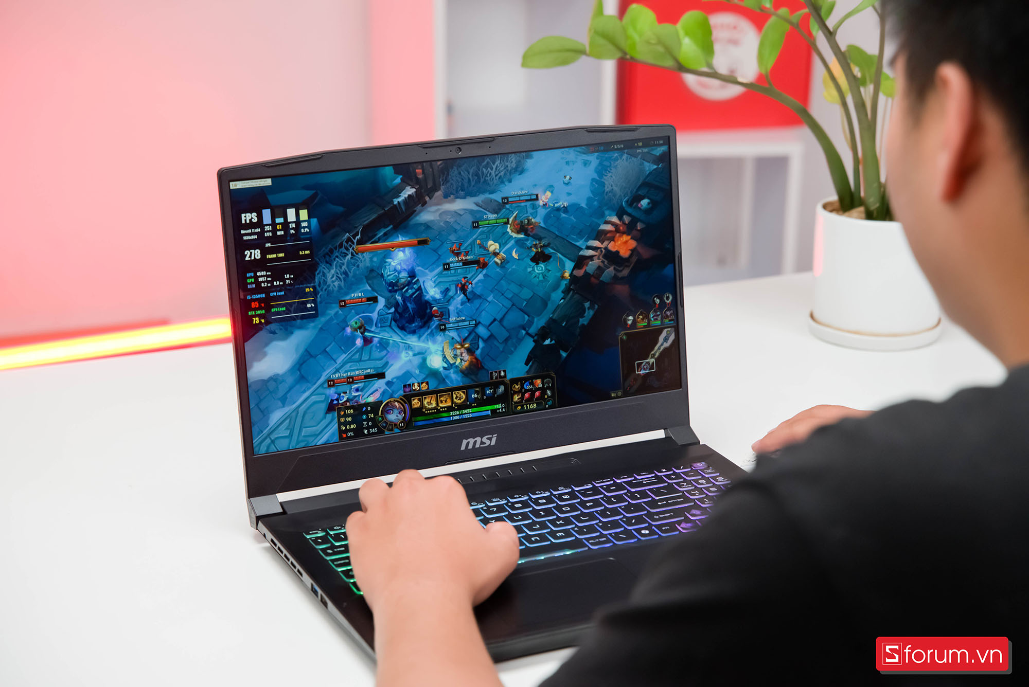 Liên minh huyền thoại trên MSI Katana 15