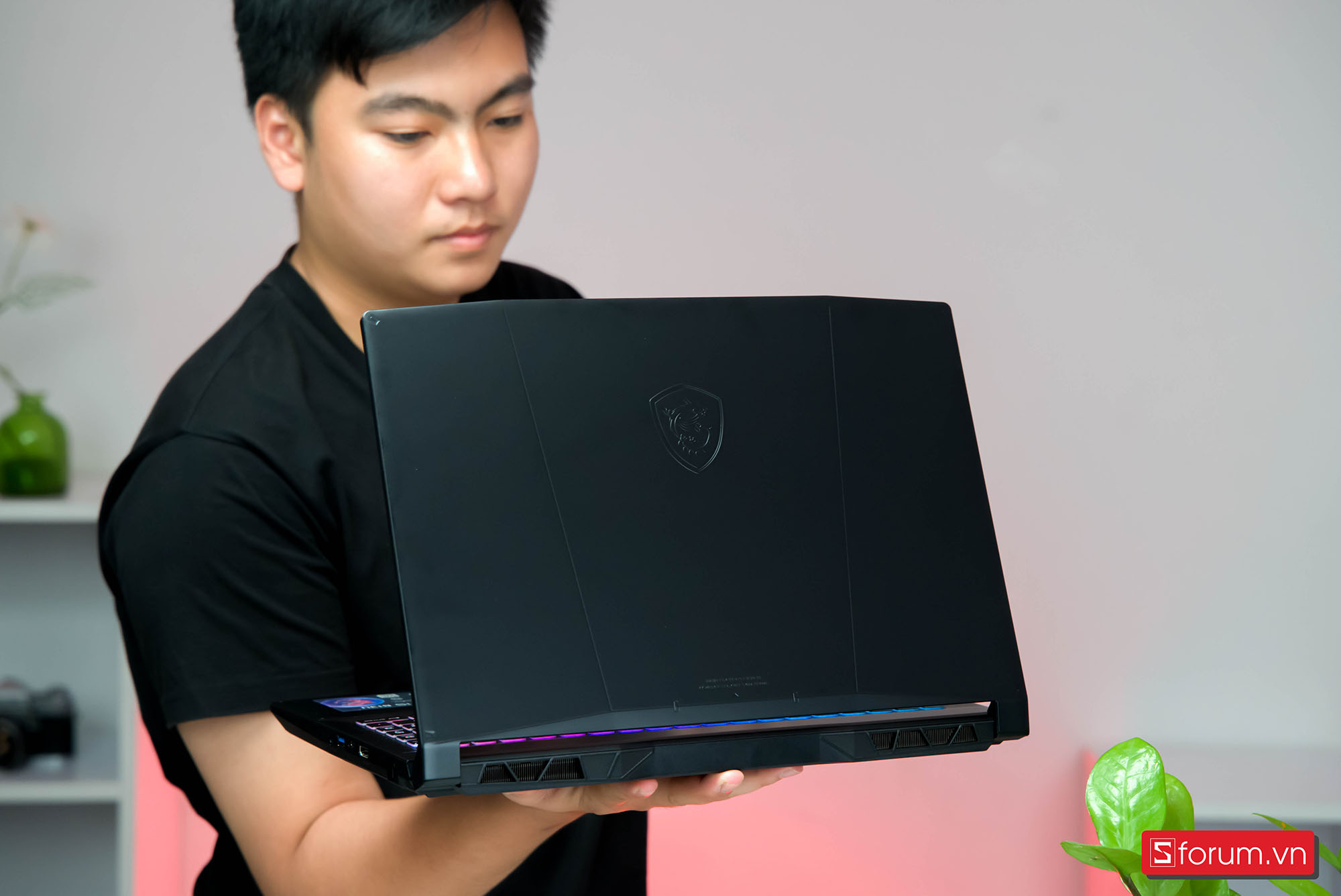 Ngoại hình MSI Katana 15