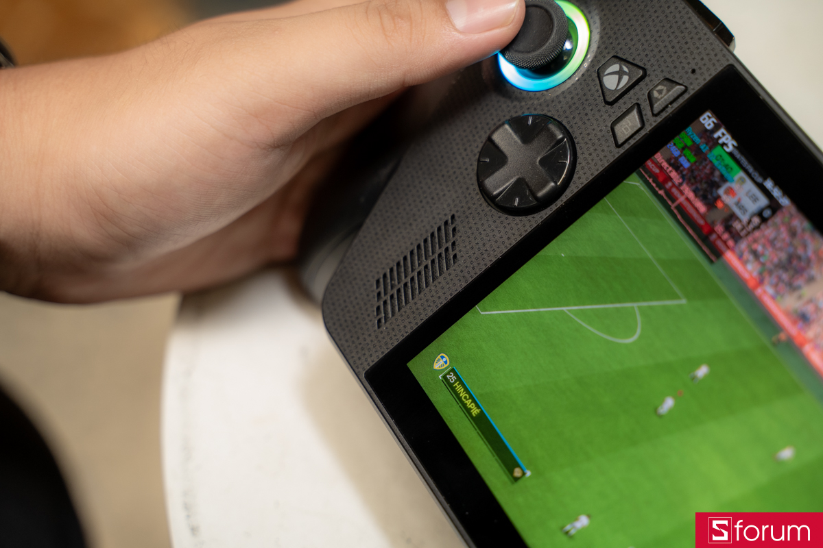 Cụm phím trái ROG XBOX Ally X