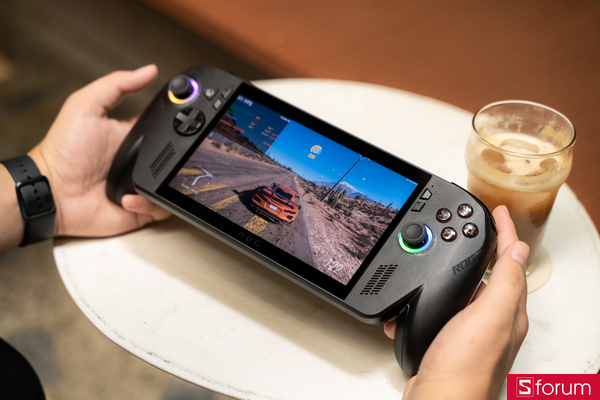 Màn hình ROG XBOX Ally X