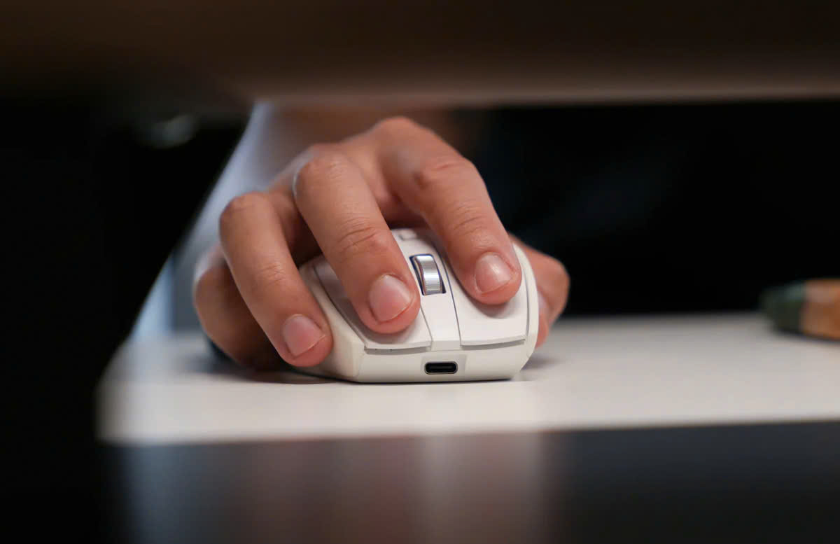 Cảm giác cầm Hyperwork Silentium