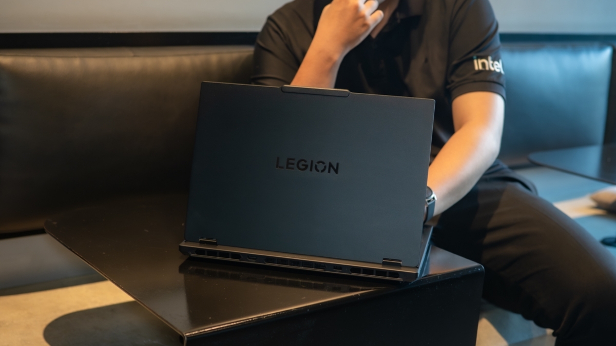 Chốt đơn laptop gaming Lenovo ngay thôi! Cơ hội "hốt" Legion và LOQ giá rẻ chưa từng thấy