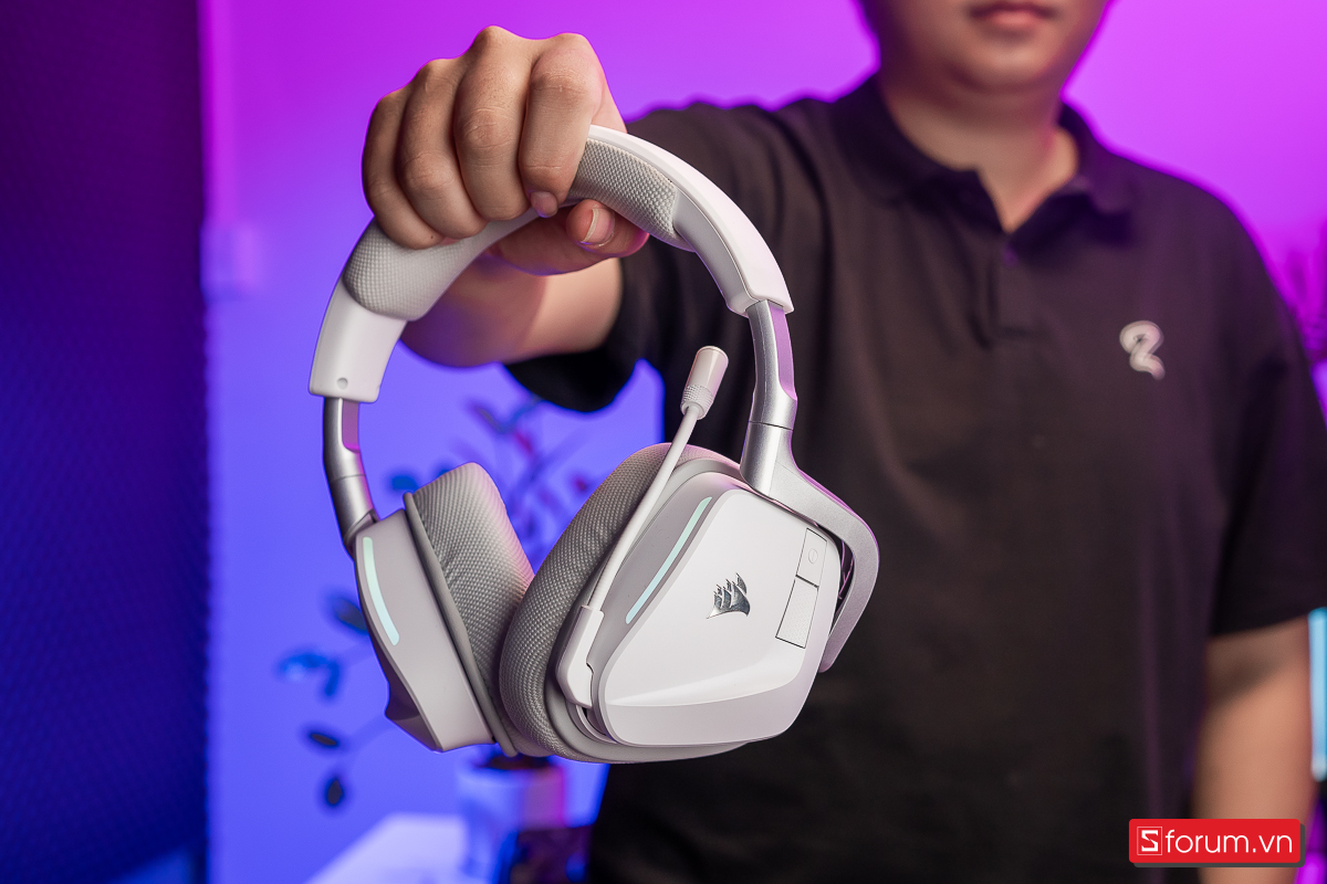 Trên tay Corsair Void Wireless V2