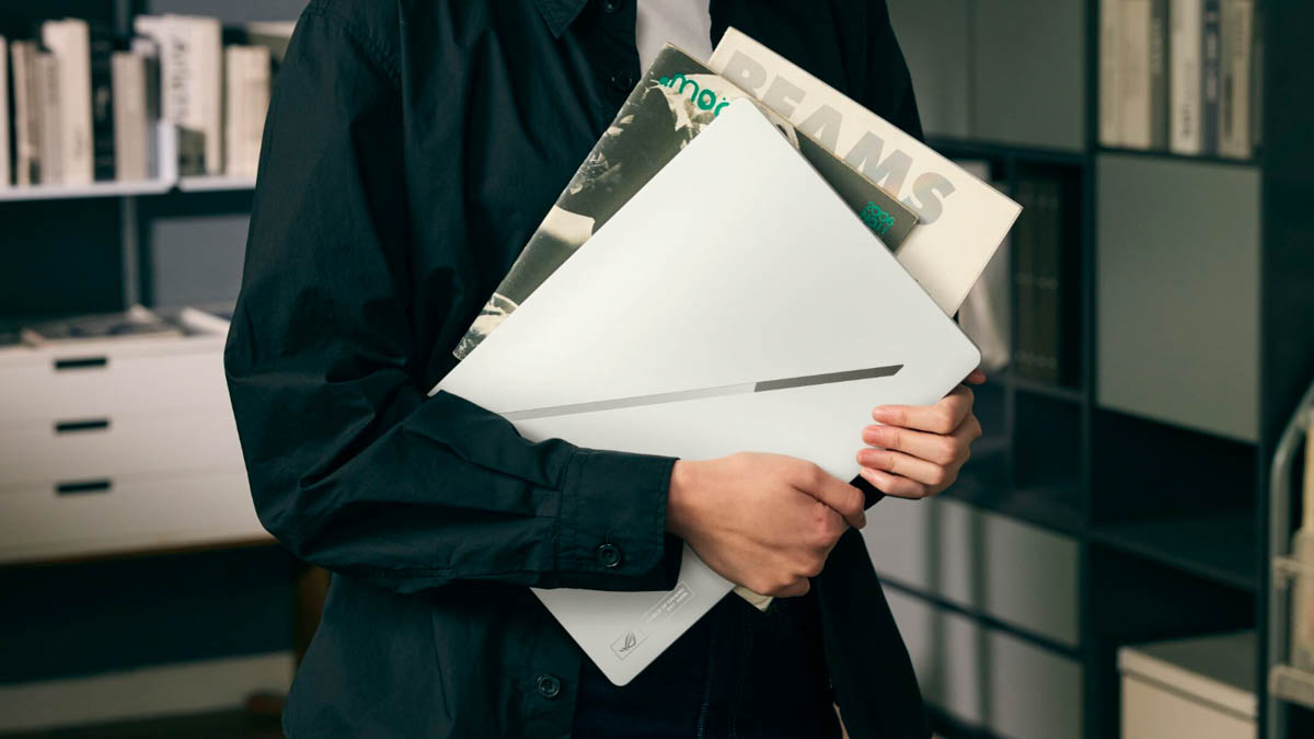 Mua laptop gaming mỏng nhẹ 2026 trang bị RTX 50 Series