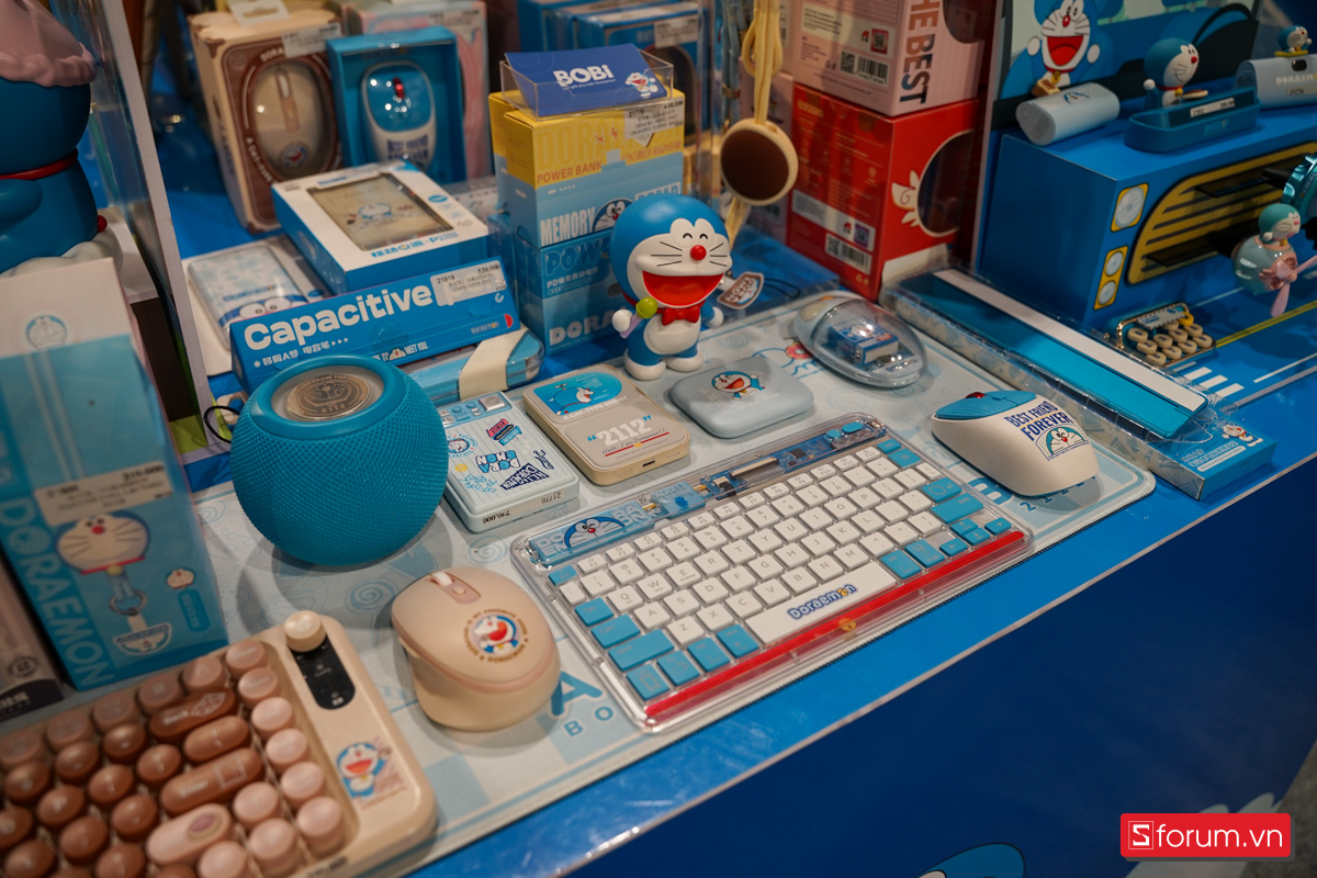 Các sản phẩm công nghệ hợp tác với Doraemon