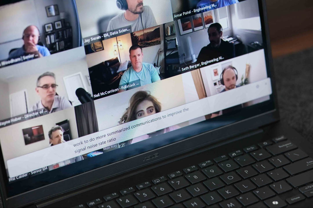 Học online và họp trực tuyến với Zenbook 14 và vivobook s 14