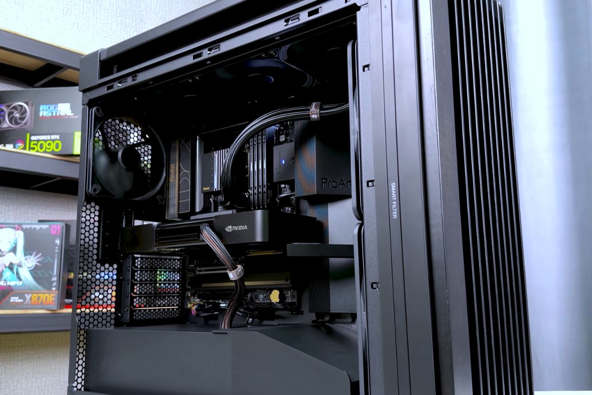 RTX Pro 6000 Blackwell hoàn toàn có thể chơi game