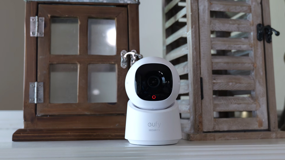 Ngoại hình Eufy C220