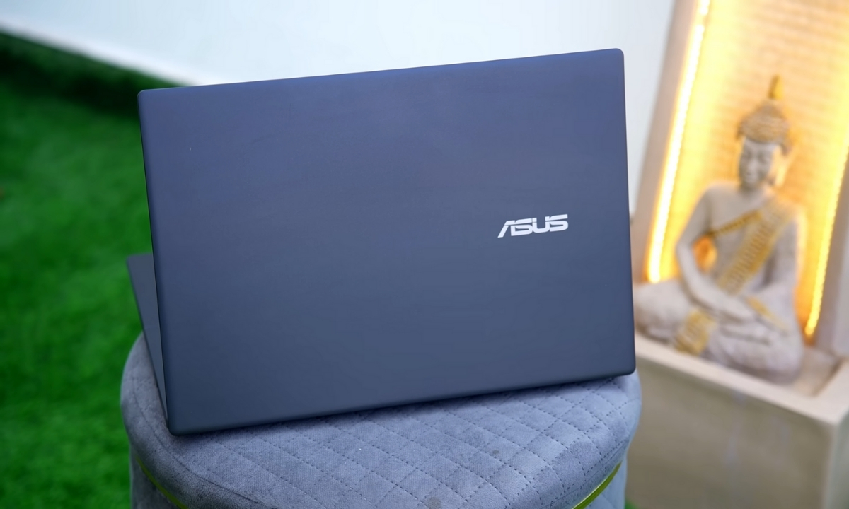 Mặt lưng ASUS Gaming V16