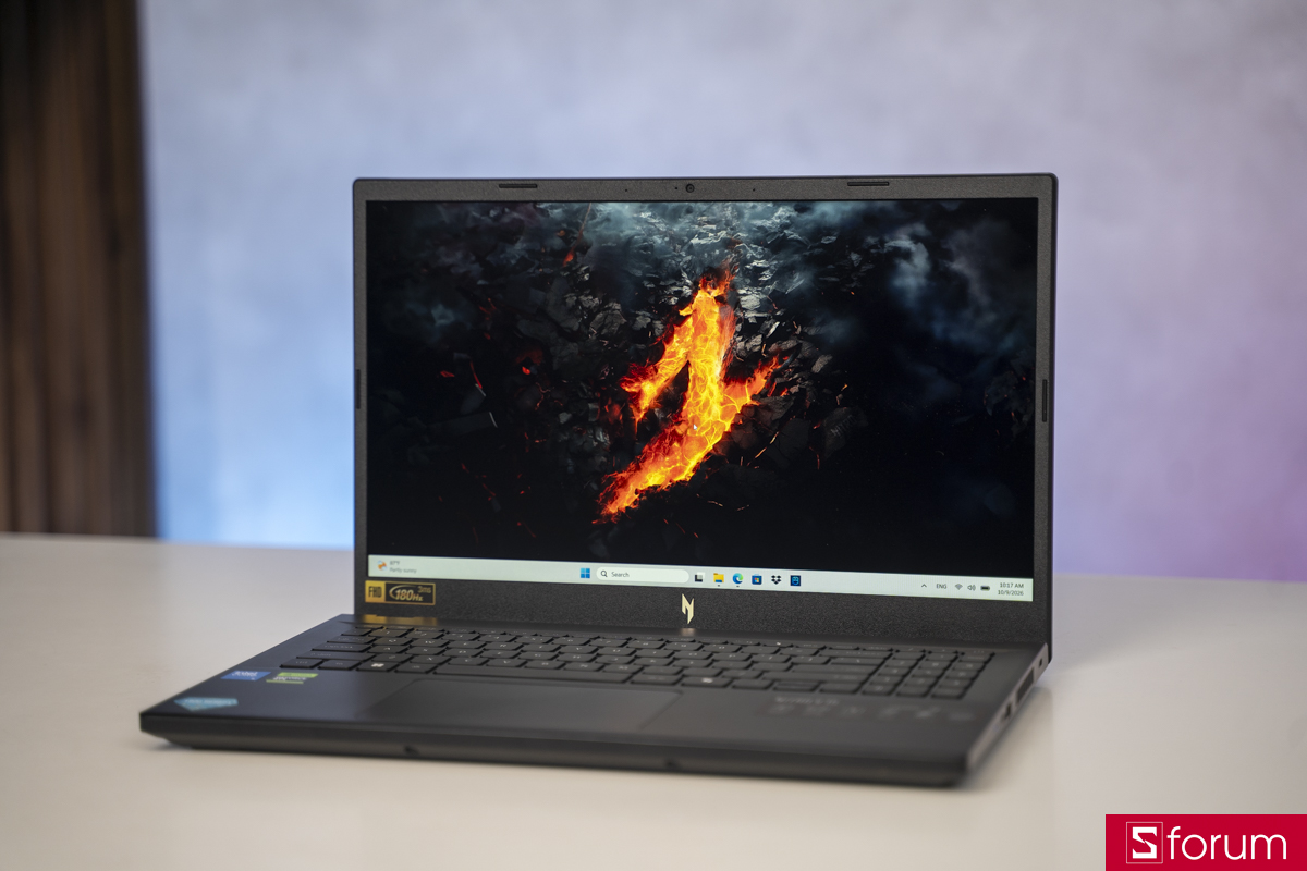 Thiết kế Acer Gaming Nitro ProPanel ANV15-52-50RB