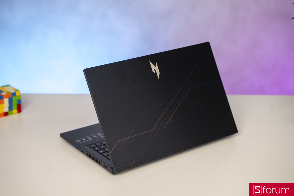 Mặt lưng Acer Gaming Nitro ProPanel ANV15-52-50RB